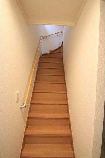 ��ʌ��������܎s��{��㏬���̃A�p�[�g�̌���