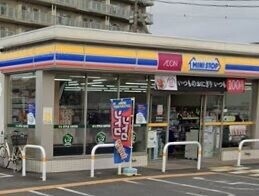 ��ʌ������s����U���ڂ̃}���V�����̎���