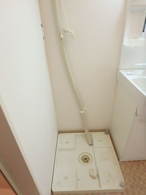 ��ʌ��������܎s��{��O���Q���ڂ̃}���V�����̂��̑�