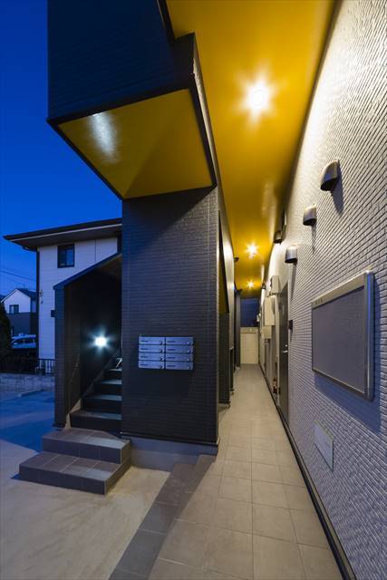 ��ʌ��������܎s�����擌��{�U���ڂ̃A�p�[�g�̃G���g�����X