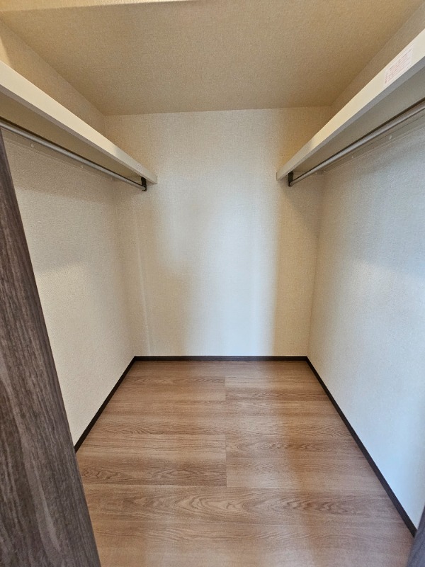 ��ʌ��������܎s��{��y�蒬�R���ڂ̃A�p�[�g�̎��[