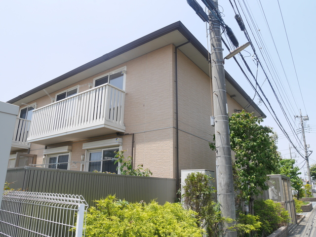 ��ʌ��������܎s������厚��J�̃A�p�[�g�̌����O��