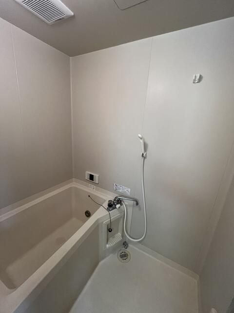 ��ʌ��������܎s�������a�c���P���ڂ̃}���V�����̃o�X