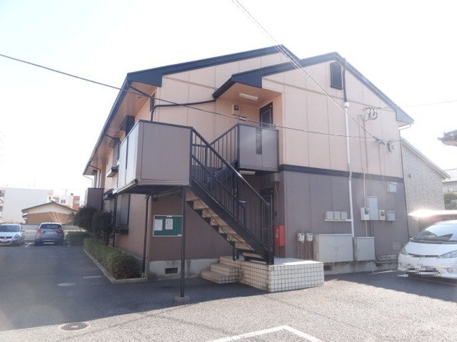 ��ʌ��������܎s�k����i���Q���ڂ̃A�p�[�g�̌����O��