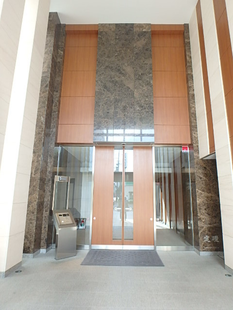 ��ʌ��������܎s��{��g�~���P���ڂ̃}���V�����̃G���g�����X