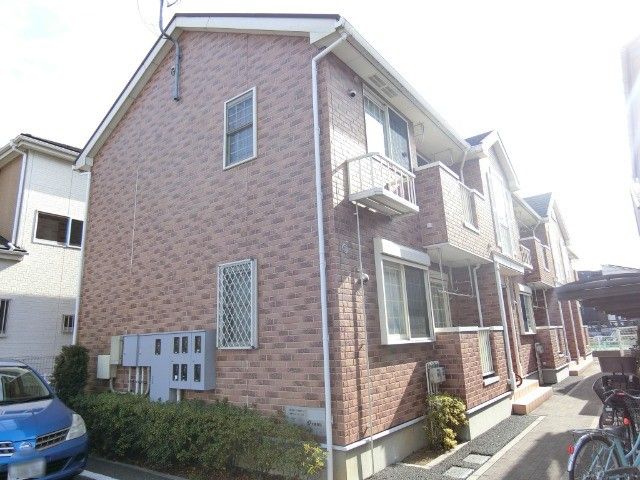 ��ʌ�����s���ԂP����7-10�̃A�p�[�g�̌����O��