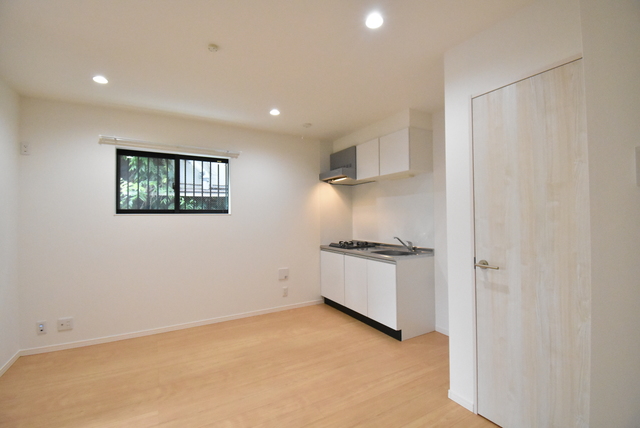 ��ʌ��������܎s������{�����R���ڂ̃A�p�[�g�̋��ԁE���r���O