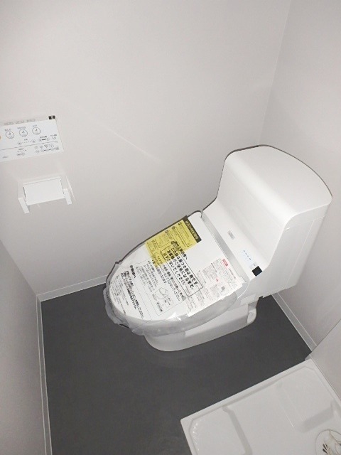 ��ʌ��������܎s�k��{�����Q���ڂ̃A�p�[�g�̃g�C��