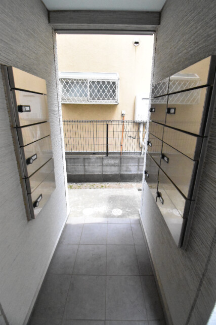 ��ʌ��������܎s�k��{�����Q���ڂ̃A�p�[�g�̂��̑�