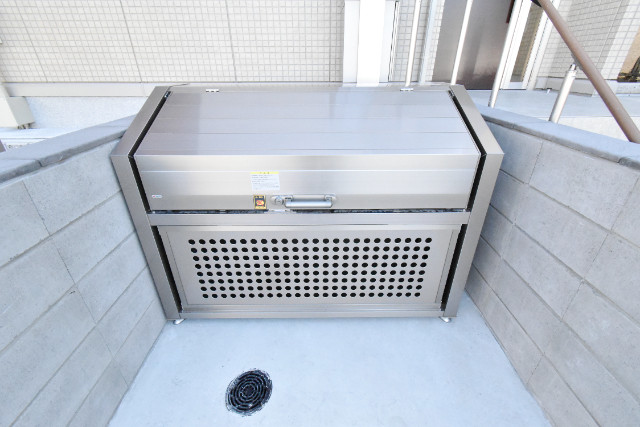 ��ʌ��������܎s�k����i���P���ڂ̃A�p�[�g�̂��̑�