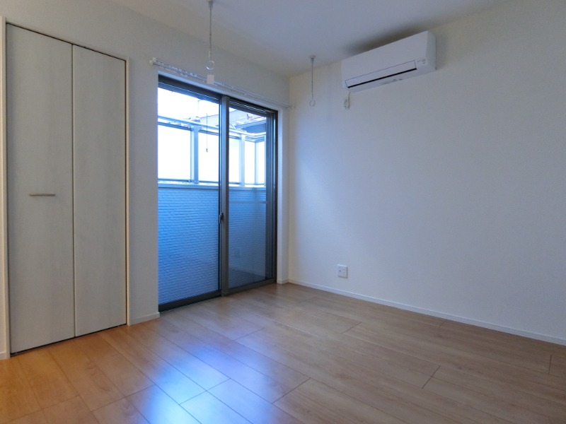 ��ʌ��������܎s�������a�c���Q���ڂ̃A�p�[�g�̂��̑������E�X�y�[�X