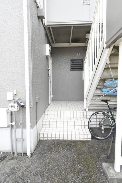 ��ʌ��������܎s����{�O���̃A�p�[�g�̃G���g�����X