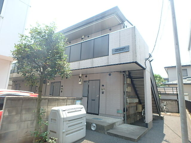 ��ʌ��������܎s��{�捂�@���Q���ڂ̃A�p�[�g�̌����O��