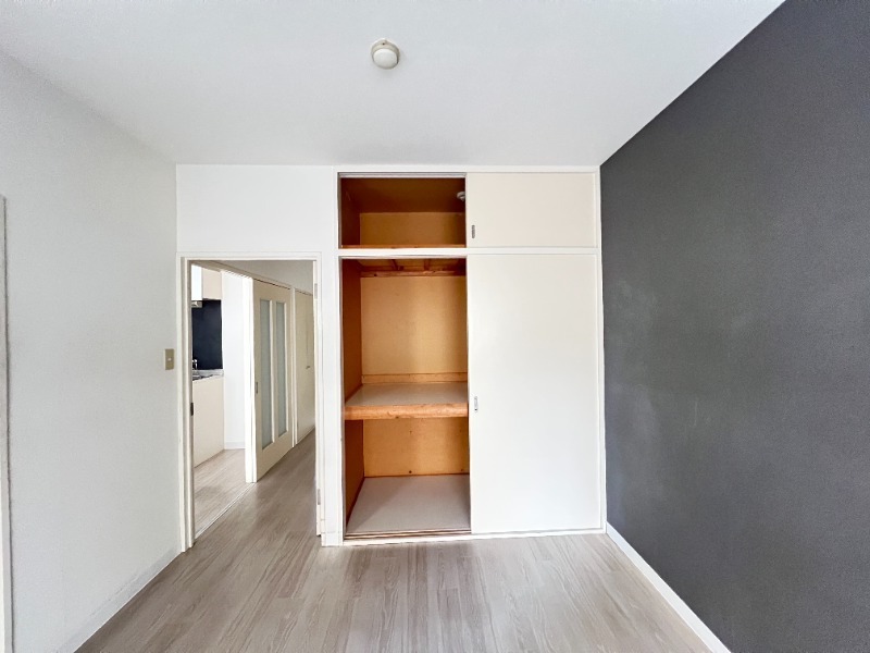 ��ʌ��z�J�s�ԎR���R���ڂ̃A�p�[�g�̎��[