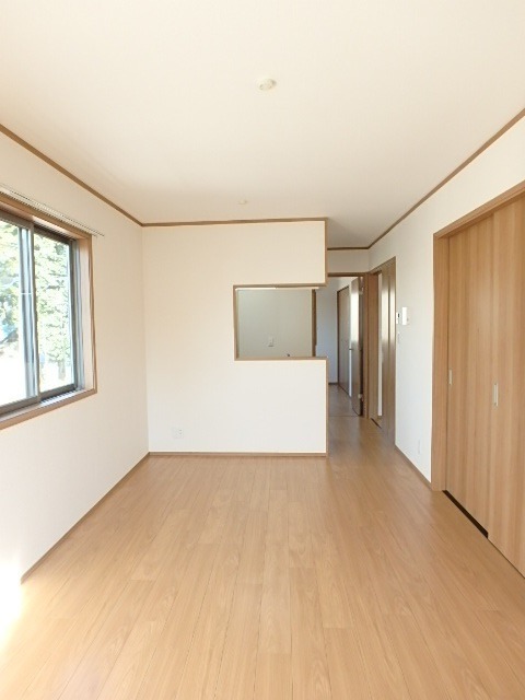 ��ʌ��������܎s������~����Q���ڂ̃A�p�[�g�̋��ԁE���r���O