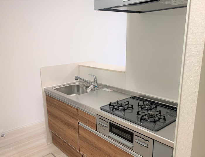 ��ʌ��z�J�s��z�J�R���ڂ̃A�p�[�g�̃L�b�`��