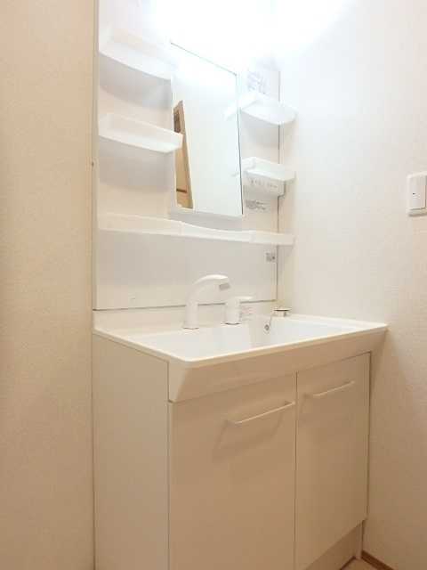 ��ʌ��������܎s������~����Q���ڂ̃A�p�[�g�̐��ʏ�