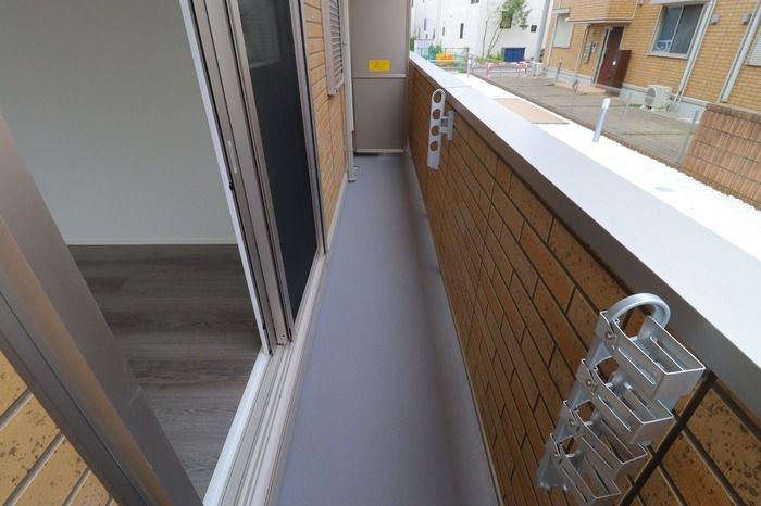 ��ʌ��������܎s����O���U���ڂ̃A�p�[�g�̃o���R�j�[