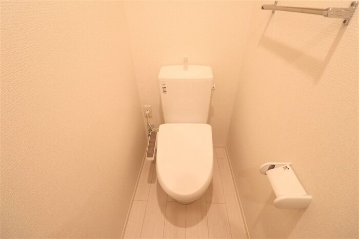 ��ʌ��z�J�s��z�J�R���ڂ̃A�p�[�g�̃g�C��