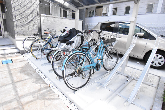 ��ʌ��z�J�s��z�J�R���ڂ̃A�p�[�g�̂��̑�