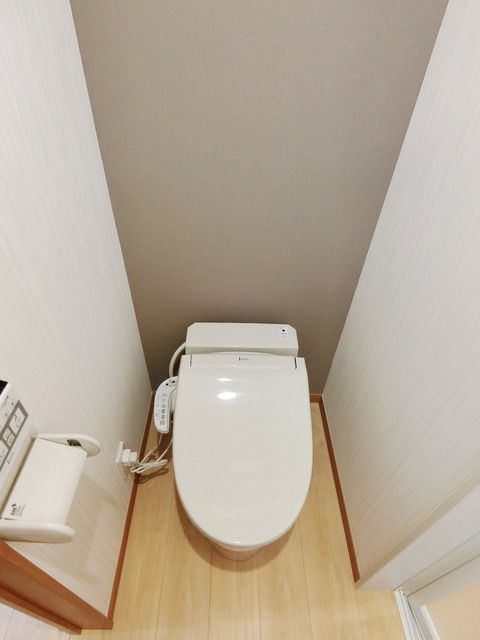 ��ʌ��������܎s�����擌��{�V���ڂ̃A�p�[�g�̃g�C��