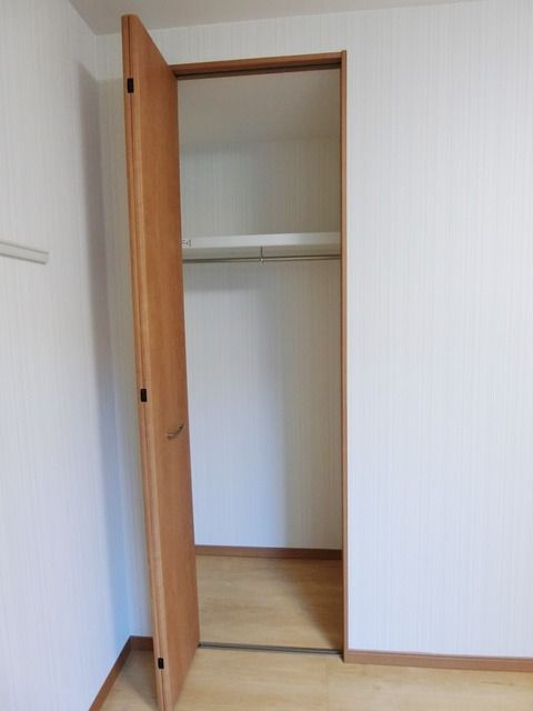 ��ʌ��������܎s�����擌��{�V���ڂ̃A�p�[�g�̎��[