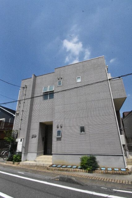 ��ʌ��@�c�s���U����5-19�̃A�p�[�g�̌����O��