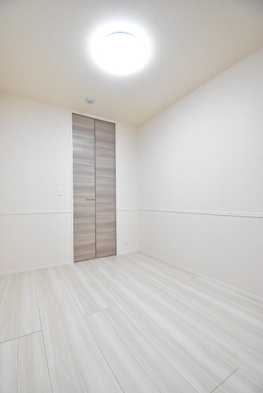 ��ʌ��z�J�s�{�{���R���ڂ̃A�p�[�g�̂��̑�