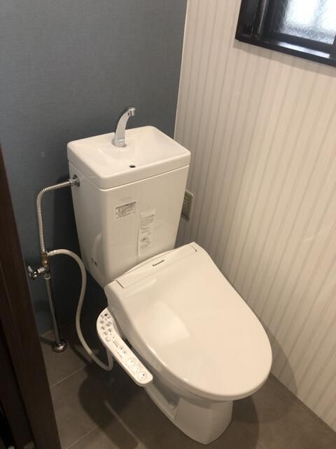 ��ʌ��������܎s�k��ޗǒ��̃}���V�����̃g�C��