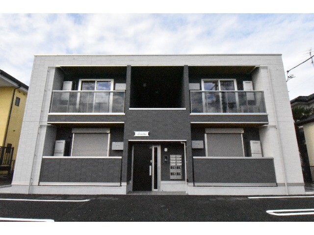 ��ʌ������s�V�����X���ڂ̃A�p�[�g�̌����O��