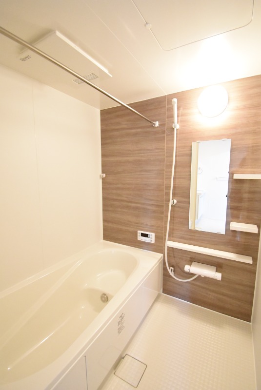 ��ʌ��������܎s����厚�w��̃A�p�[�g�̃o�X