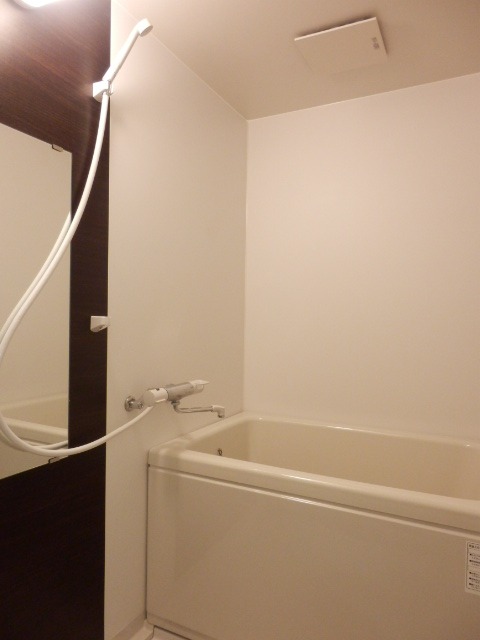 ��ʌ��������܎s�Y�a�捂���S���ڂ̃}���V�����̃o�X