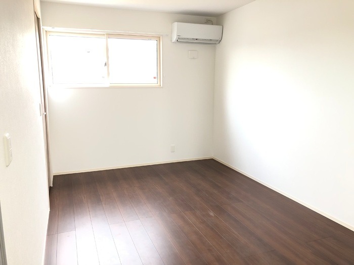 ��ʌ��������܎s����厚�w��̃A�p�[�g�̂��̑������E�X�y�[�X