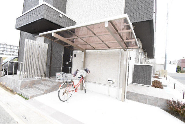 ��ʌ��������܎s����厚�w��̃A�p�[�g�̂��̑�