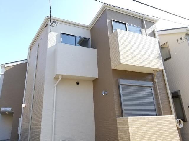 ��ʌ��������܎s�k����i���R����852�̃A�p�[�g�̌����O��