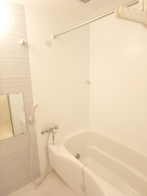 ��ʌ��������܎s��{��听���P���ڂ̃A�p�[�g�̃o�X