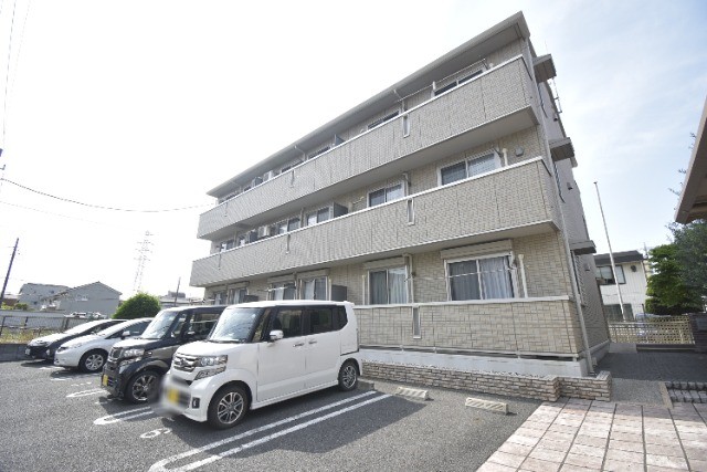 ��ʌ��������܎s��{��听���P���ڂ̃A�p�[�g�̌����O��