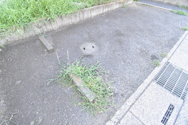 ��ʌ��������܎s��{��㏬���̃}���V�����̒��ԏ�