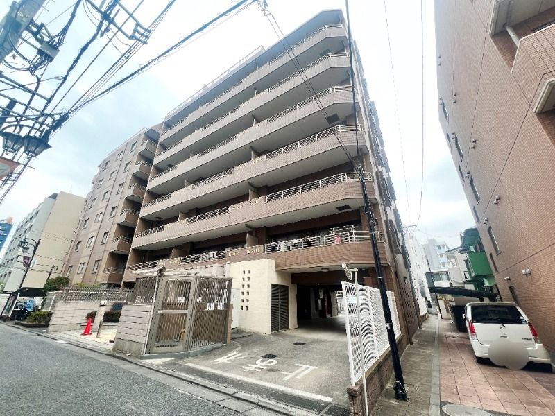 ��ʌ��������܎s��{��{���S����54-1�̃}���V�����̌����O��