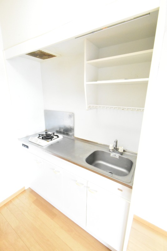 ��ʌ��z�J�s�����̃A�p�[�g�̃L�b�`��