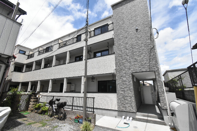 ��ʌ��������܎s��������S���ڂ̃A�p�[�g�̌����O��