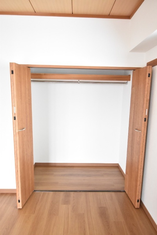 ��ʌ�����s�˒˓��P���ڂ̃}���V�����̎��[