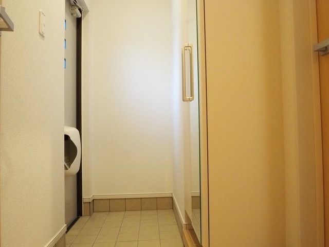 ��ʌ��z�J�s�{�{���Q���ڂ̃A�p�[�g�̌���