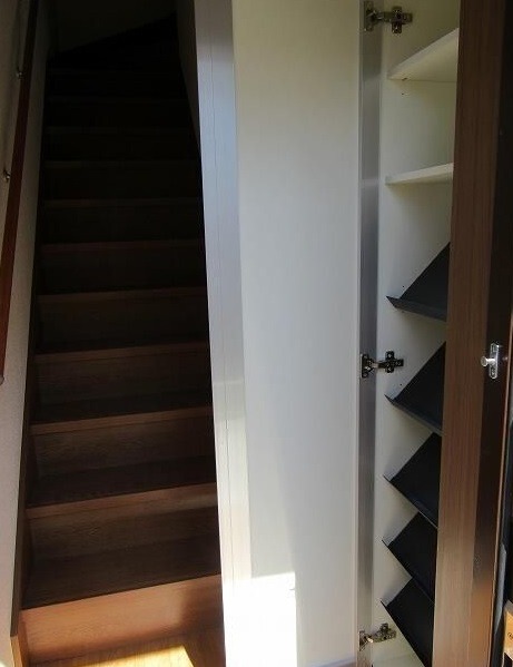 ��ʌ�����s�厚�ΐ_�̃A�p�[�g�̌���