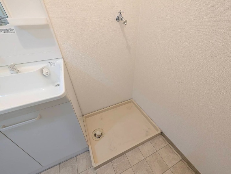 ��ʌ��k�����S�ɓޒ��厚�H�т̃A�p�[�g�̂��̑�