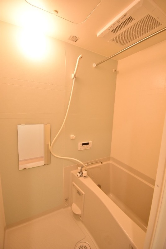 ��ʌ��������܎s�����扺�����Q���ڂ̃A�p�[�g�̃o�X