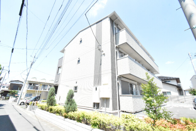 ��ʌ������s�ٓV�P���ڂ̃A�p�[�g�̌����O��