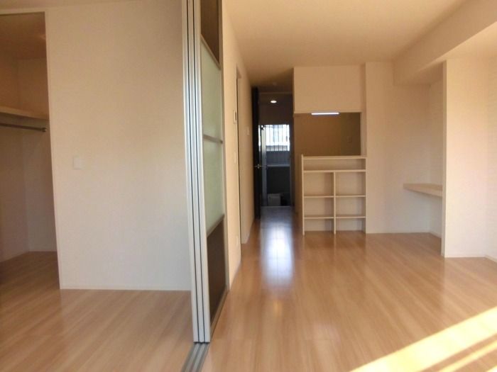 ��ʌ������s�ٓV�P���ڂ̃A�p�[�g�̂��̑������E�X�y�[�X