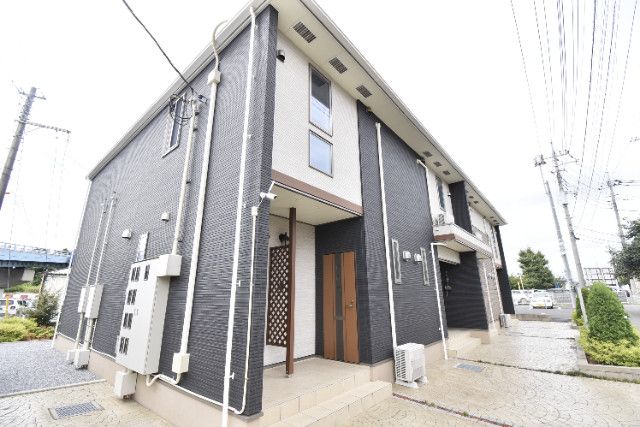 ��ʌ��������܎s����{�O��1626-15�̃A�p�[�g�̌����O��