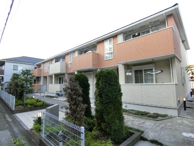 ��ʌ�����s���ԂQ����16-3�̃A�p�[�g�̌����O��